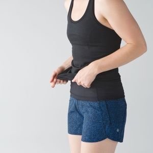 Lululemon Run Times Short Bubbles Pipe Dream Blue Black / Black